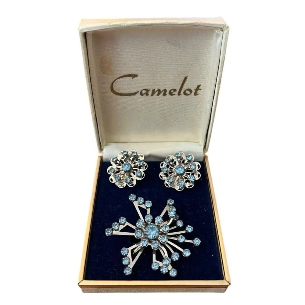 Camelot Silver Tone Blue Rhinestone Star Brooch and Clip On Earrings Box Set Vtg